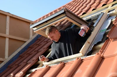 Pose de fenêtres de toit Velux à Montolivet